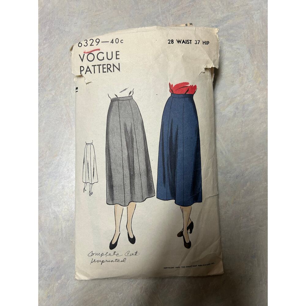Vintage 1950's Vogue Pattern #6329 Women's‎ Easy to Make Skirt Waist 28" Hip 37"